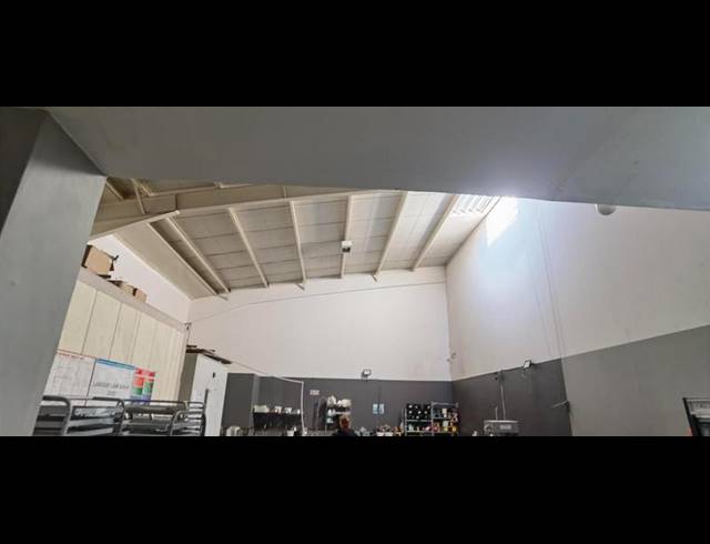 INDUSTRIAL PROPERTY TO RENT IN N4 GATEWAY INDUSTRIAL PARK